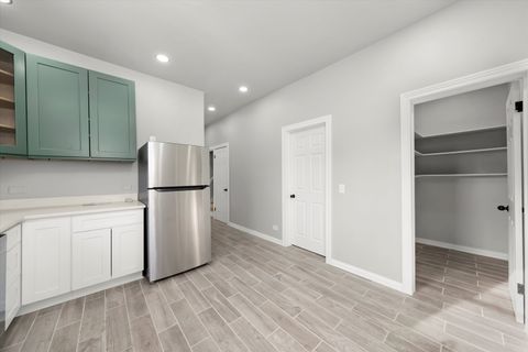 Tiny photo for 8633 S Union Avenue, Chicago, IL 60620 (MLS # 12600899)