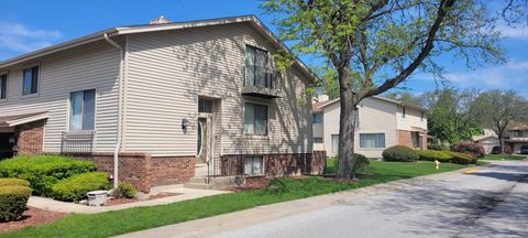 Tiny photo for 18622 Golfview Drive, Hazel Crest, IL 60429 (MLS # 12488325)