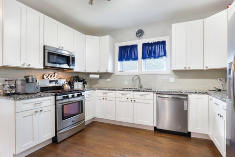 Tiny photo for 10114 S Peoria Street, Chicago, IL 60643 (MLS # 12657754)