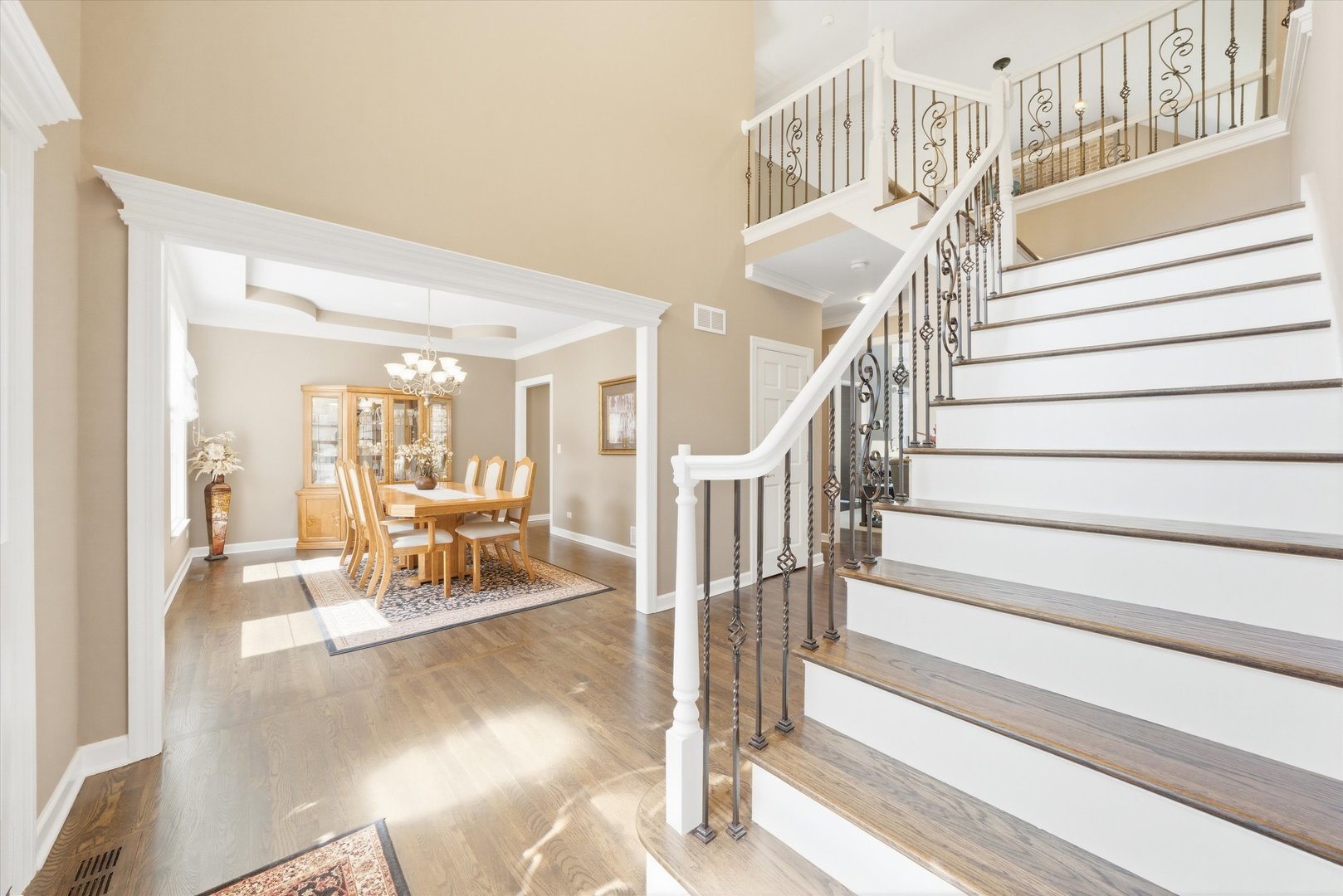 1592 Jeanel Lane