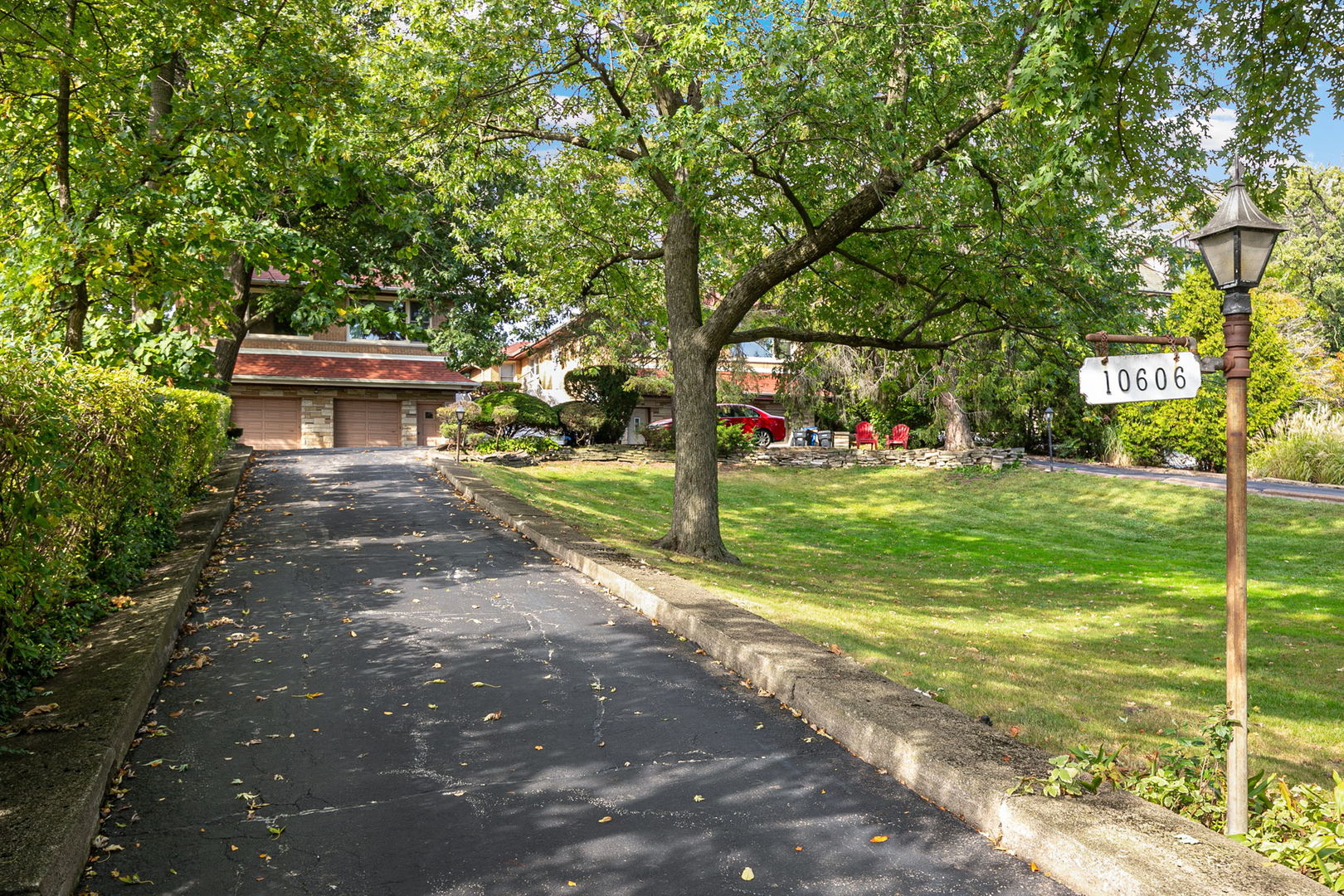 10606 S Longwood Drive