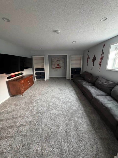 Tiny photo for 500 River King Road, Clinton, IA 52732 (MLS # 12744317)