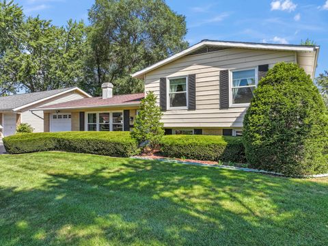 7843 Kensington Lane Hanover Park IL 60133