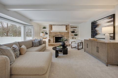 Tiny photo for 201 N Cambridge Drive, Geneva, IL 60134 (MLS # 12503313)