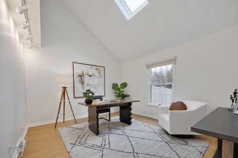 Tiny photo for 201 N Cambridge Drive, Geneva, IL 60134 (MLS # 12503313)