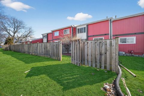 Tiny photo for 642 Sundance Drive, Bolingbrook, IL 60440 (MLS # 12580093)