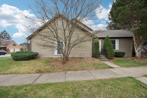 Tiny photo for 4292 White Birch Drive, Lisle, IL 60532 (MLS # 12733050)