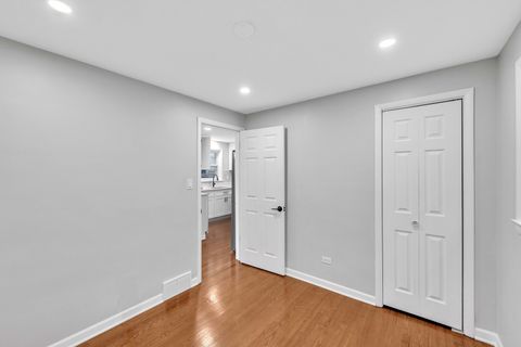 Tiny photo for 5631 W 64th Place, Chicago, IL 60638 (MLS # 12493331)