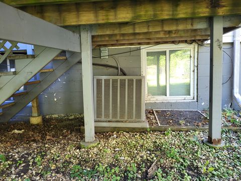 Tiny photo for 349 E Maple Drive, Glenwood, IL 60425 (MLS # 12439034)