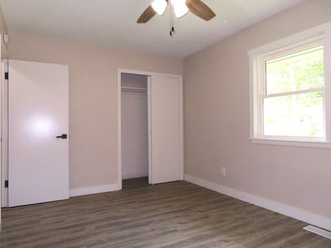 Tiny photo for 555 Elsie Avenue, Crest Hill, IL 60403 (MLS # 12737293)
