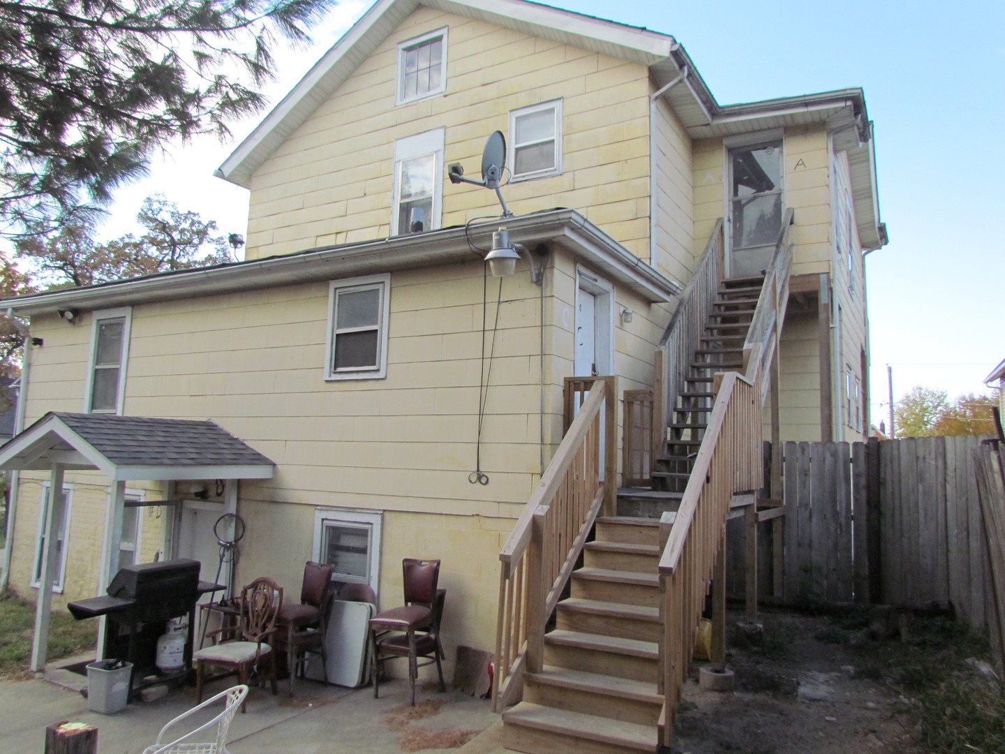 332 S Broadway Avenue