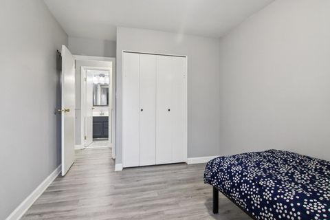 Tiny photo for 1625 Dennison Road, Hoffman Estates, IL 60169 (MLS # 12590293)