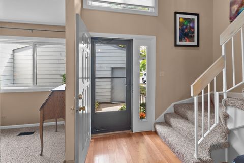 Tiny photo for 139 Windsor Drive #123, Vernon Hills, IL 60061 (MLS # 12465203)