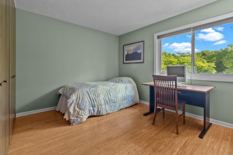 Tiny photo for 139 Windsor Drive #123, Vernon Hills, IL 60061 (MLS # 12465203)