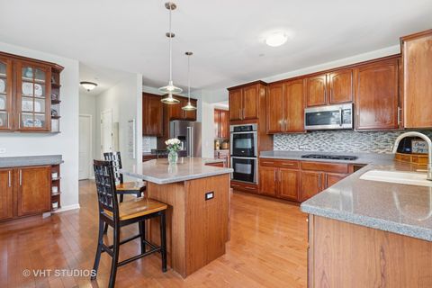 Tiny photo for 11581 BEACON Avenue, Huntley, IL 60142 (MLS # 12452481)