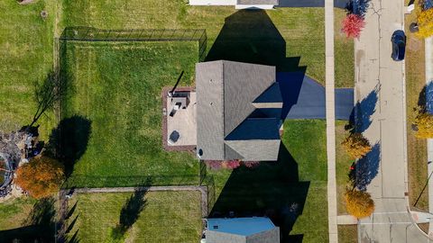 Tiny photo for 2233 Olive Lane, Yorkville, IL 60560 (MLS # 12599780)