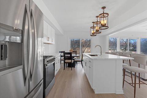 Tiny photo for 377 Locksley Drive, Streamwood, IL 60107 (MLS # 12614486)