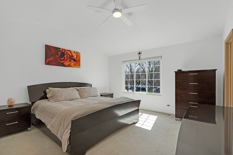 Tiny photo for 377 Locksley Drive, Streamwood, IL 60107 (MLS # 12614486)