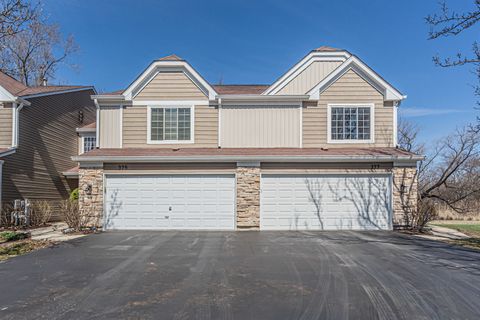 Tiny photo for 377 Locksley Drive, Streamwood, IL 60107 (MLS # 12614486)