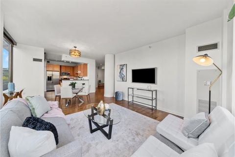 Tiny photo for 233 E 13th Street #601, Chicago, IL 60605 (MLS # 12493240)