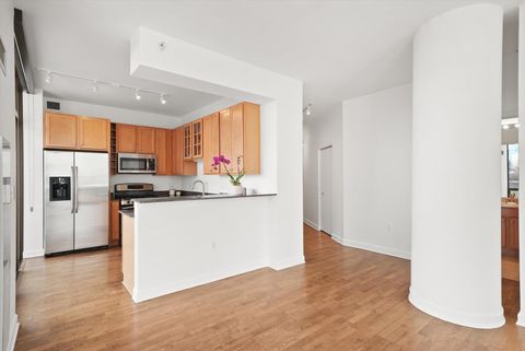 Tiny photo for 233 E 13th Street #601, Chicago, IL 60605 (MLS # 12493240)