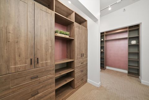 Tiny photo for 233 E 13th Street #601, Chicago, IL 60605 (MLS # 12493240)