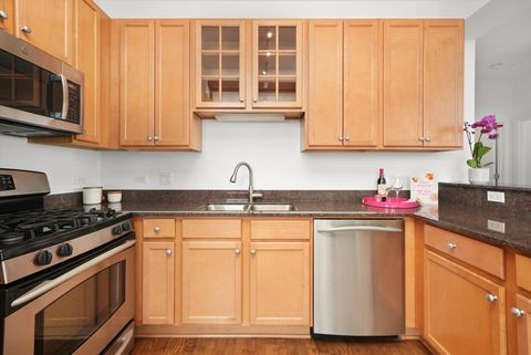 Tiny photo for 233 E 13th Street #601, Chicago, IL 60605 (MLS # 12493240)