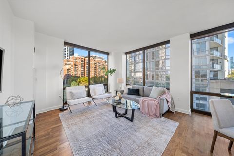 Tiny photo for 233 E 13th Street #601, Chicago, IL 60605 (MLS # 12493240)