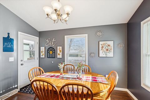 Tiny photo for 1460 LAWRENCE Avenue, Camanche, IA 52730 (MLS # QC4269072)