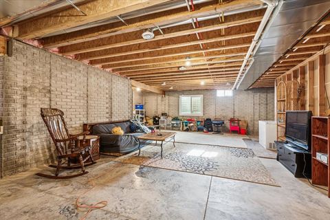 Tiny photo for 1460 LAWRENCE Avenue, Camanche, IA 52730 (MLS # QC4269072)