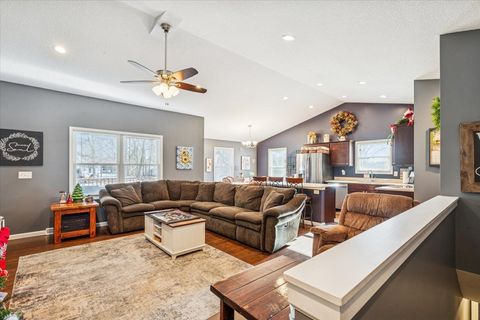 Tiny photo for 1460 LAWRENCE Avenue, Camanche, IA 52730 (MLS # QC4269072)