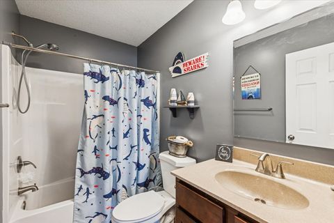 Tiny photo for 1460 LAWRENCE Avenue, Camanche, IA 52730 (MLS # QC4269072)