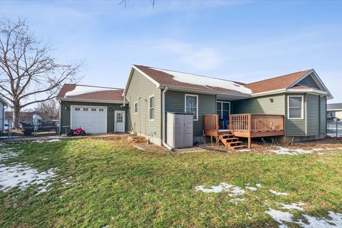 Tiny photo for 1460 LAWRENCE Avenue, Camanche, IA 52730 (MLS # QC4269072)