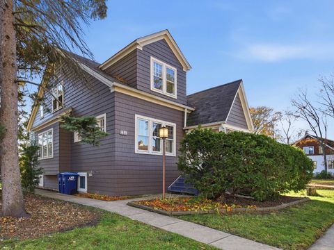 1489 E Algonquin Road Des Plaines IL 60016