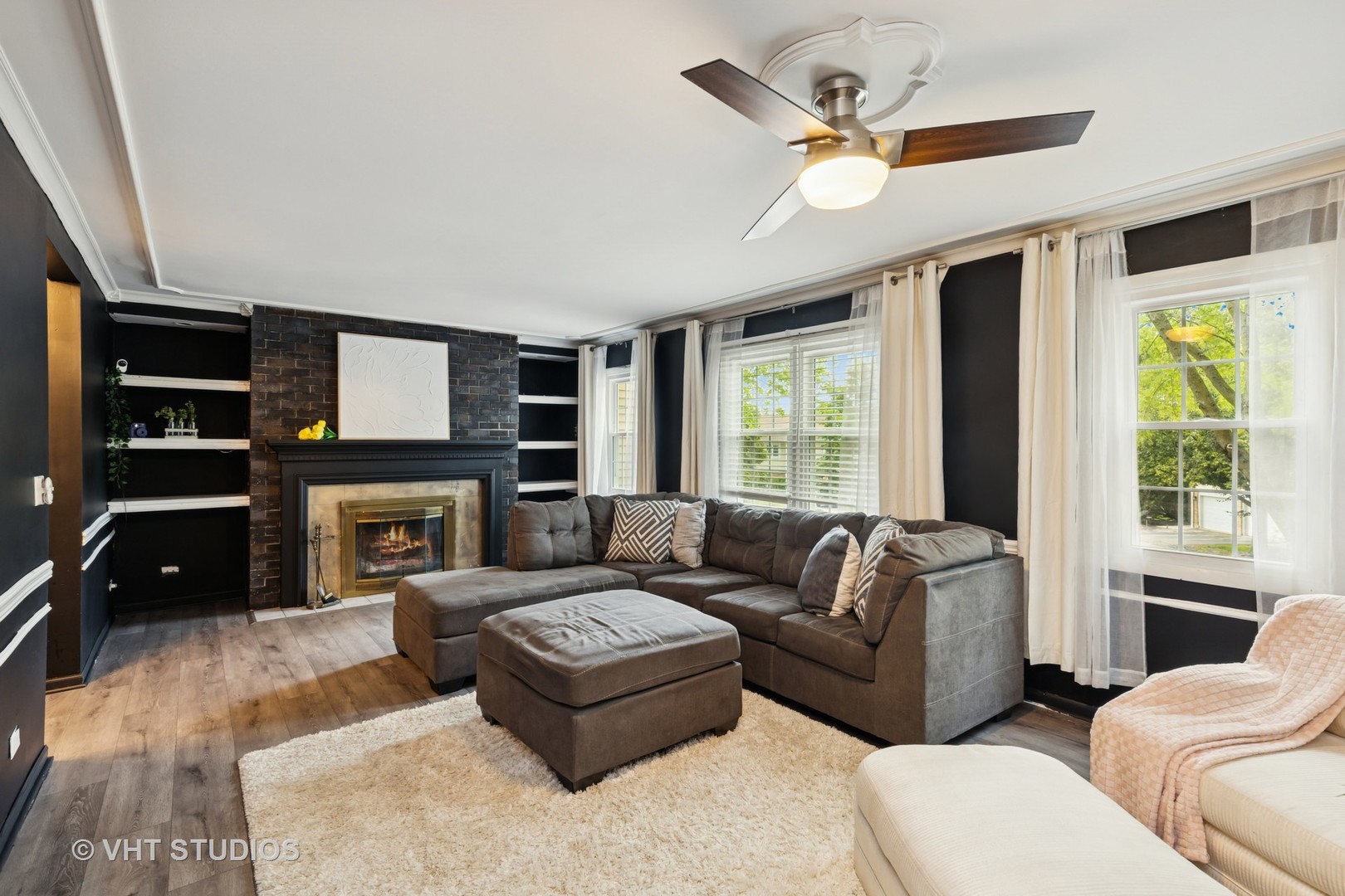 1422 Oakleaf Lane