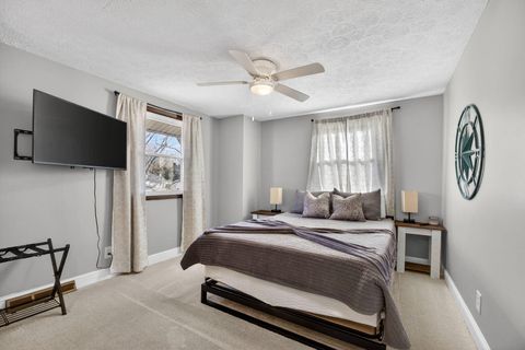 Tiny photo for 3925 TANGLEFOOT Court, Bettendorf, IA 52722 (MLS # 12549213)