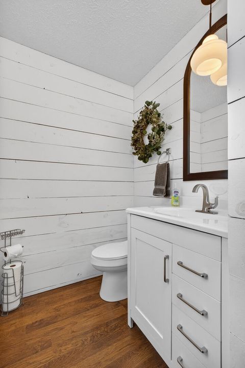 Tiny photo for 3925 TANGLEFOOT Court, Bettendorf, IA 52722 (MLS # 12549213)