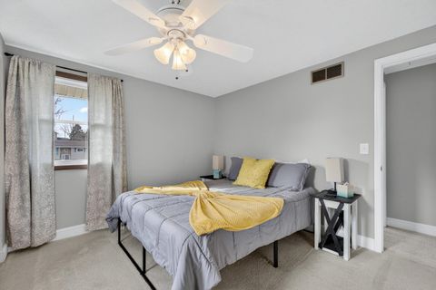 Tiny photo for 3925 TANGLEFOOT Court, Bettendorf, IA 52722 (MLS # 12549213)