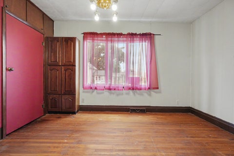 Tiny photo for 105 W Maple Street, Roberts, IL 60962 (MLS # 12702494)