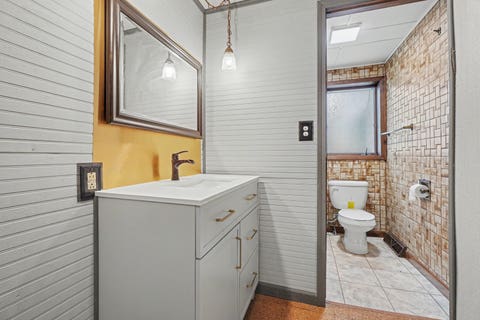 Tiny photo for 105 W Maple Street, Roberts, IL 60962 (MLS # 12702494)