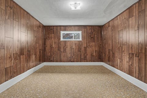 Tiny photo for 105 W Maple Street, Roberts, IL 60962 (MLS # 12702494)