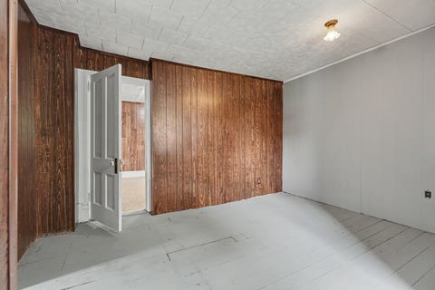 Tiny photo for 105 W Maple Street, Roberts, IL 60962 (MLS # 12702494)