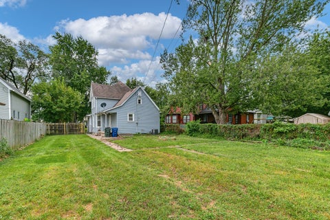 Tiny photo for 2214 W 2ND Street, Davenport, IA 52802 (MLS # 12759864)