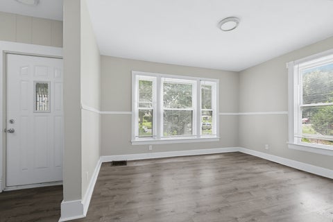 Tiny photo for 2214 W 2ND Street, Davenport, IA 52802 (MLS # 12759864)
