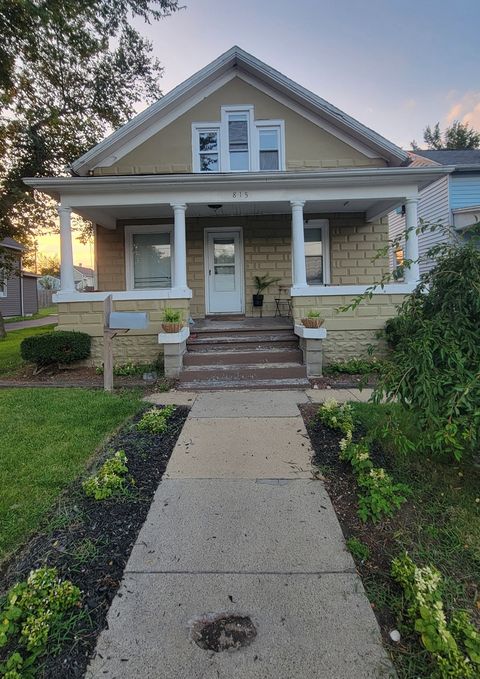 Tiny photo for 815 Oliver Avenue, Aurora, IL 60506 (MLS # 12460813)