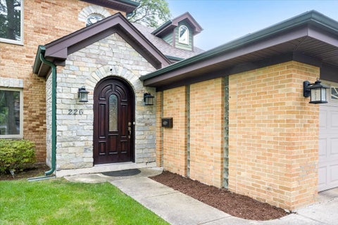 Tiny photo for 226 SUNSET Drive, Wilmette, IL 60091 (MLS # 12737116)