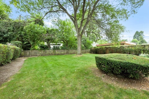 Tiny photo for 226 SUNSET Drive, Wilmette, IL 60091 (MLS # 12737116)