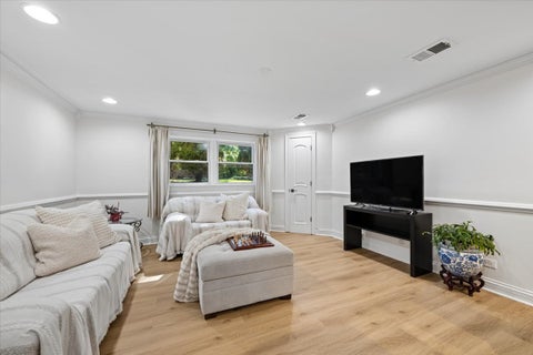 Tiny photo for 226 SUNSET Drive, Wilmette, IL 60091 (MLS # 12737116)