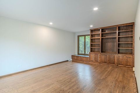 Tiny photo for 8100 S Park Avenue, Burr Ridge, IL 60527 (MLS # 12655758)