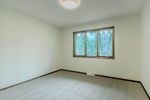 Tiny photo for 8100 S Park Avenue, Burr Ridge, IL 60527 (MLS # 12655758)
